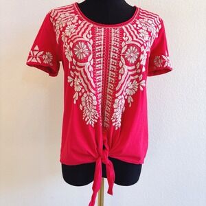 JOHNNY WAS, sz XS Embroidered Tie Front Red Tee, Boho Paisely Top, Size XS